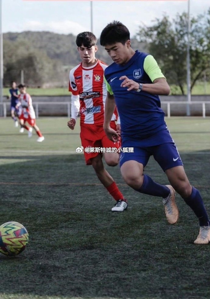 效力巴達(dá)洛納U16的中國球員汪修昊，入選西班牙加泰羅尼亞大區(qū)隊